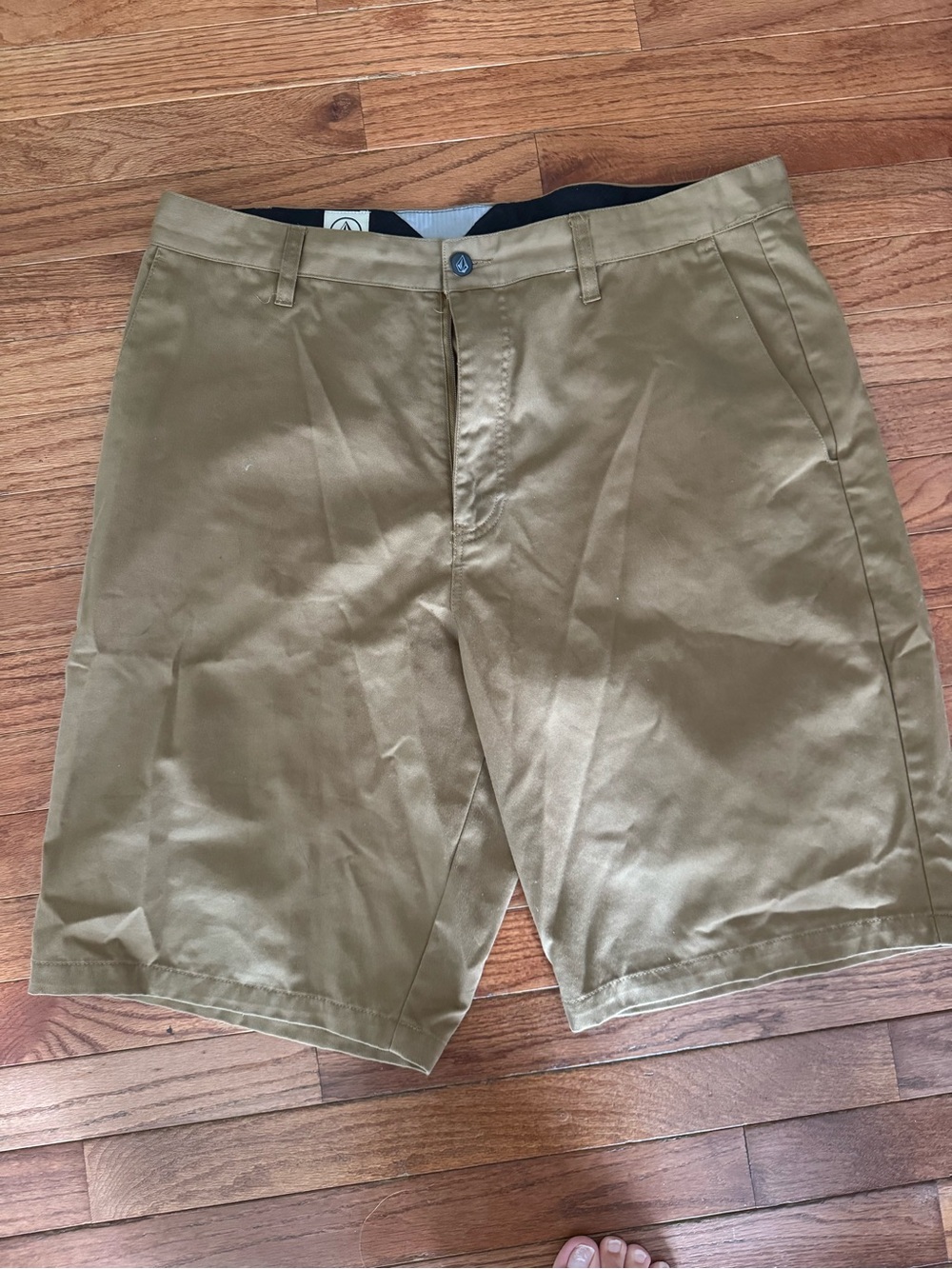 Volcom Men's Olive Green Flat-Front Shorts
